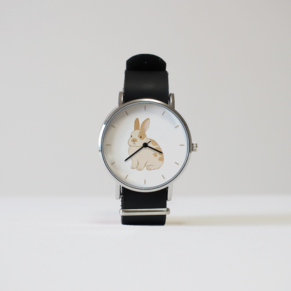 うさぎ（ブロークンオレンジ）立ち耳