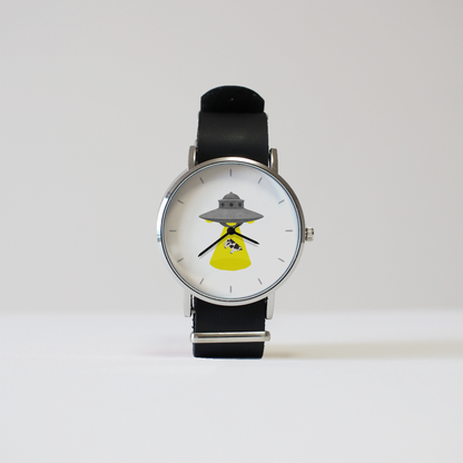 UFOにさらわれる牛