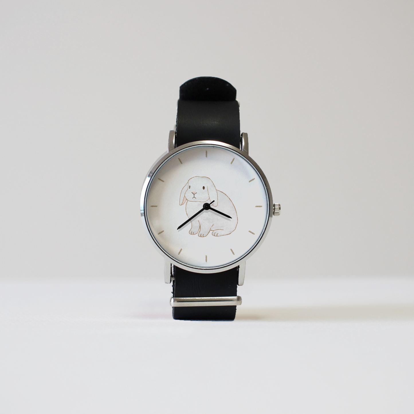 うさぎ（ホワイト）垂れ耳①