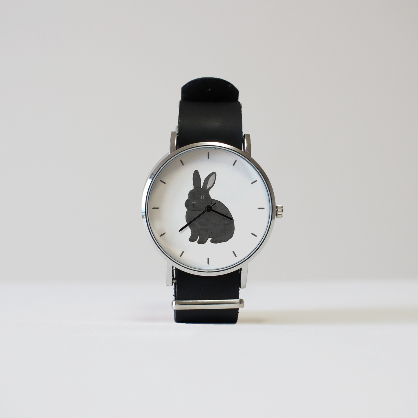 うさぎ（ブラック）立ち耳