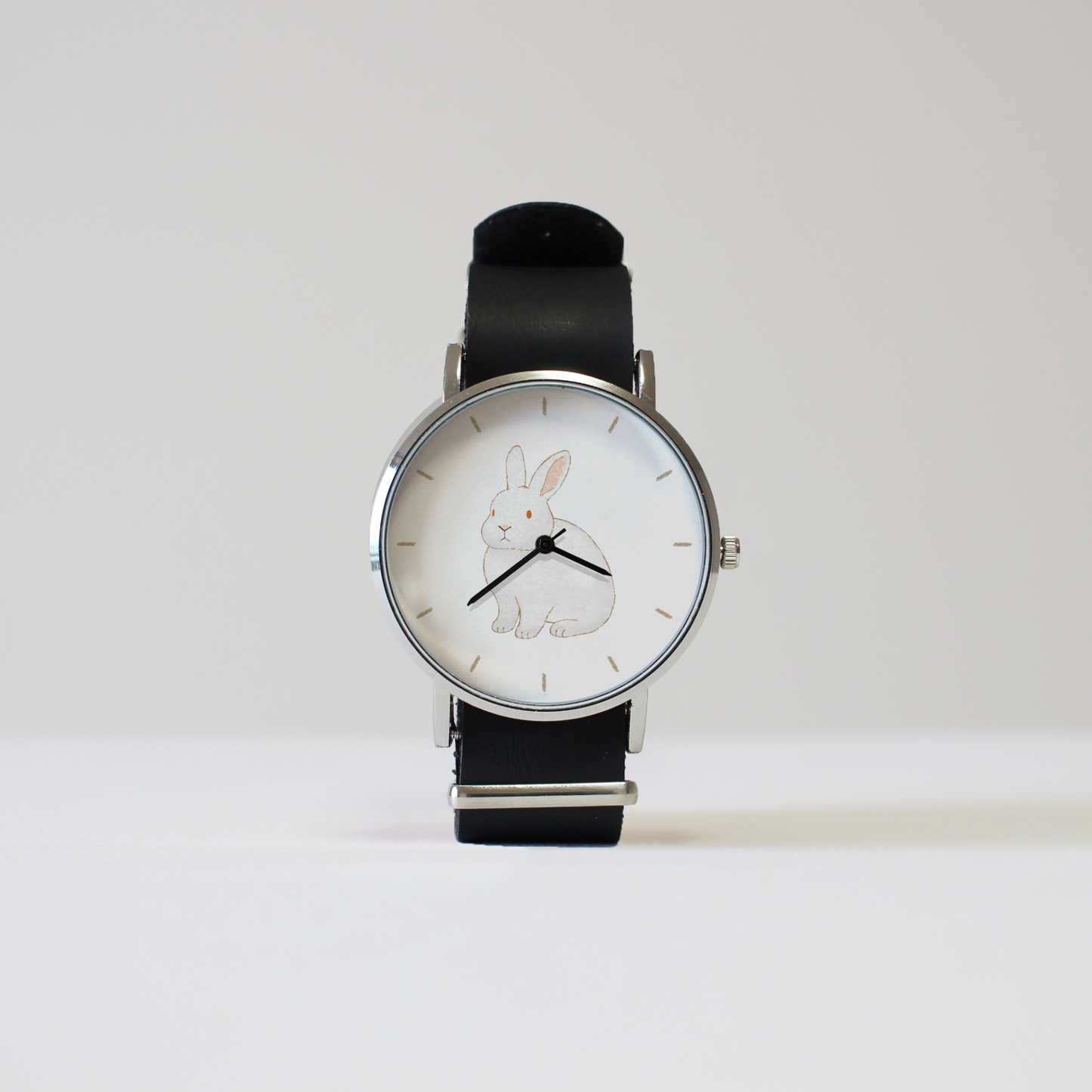 うさぎ（ホワイト）立ち耳➁